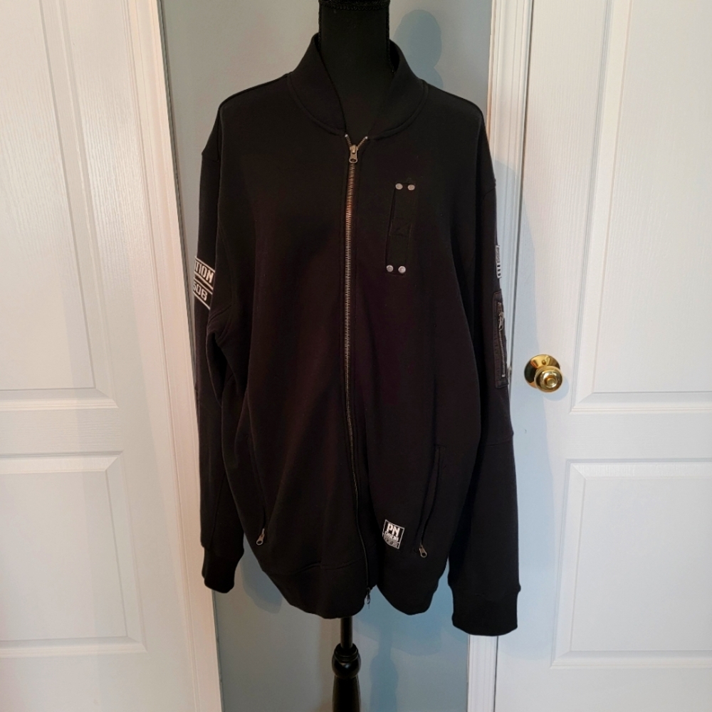 Mens Casual Jazzy Zip Jacket.